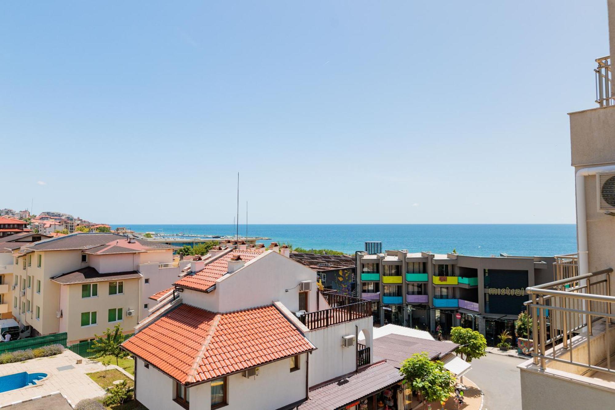 Black Sea Apartments Sveti Vlas Eksteriør bilde