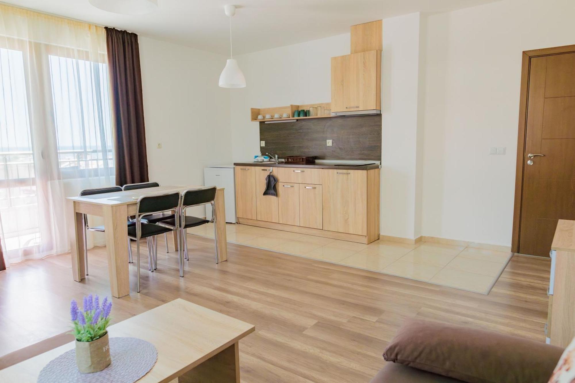 Black Sea Apartments Sveti Vlas Eksteriør bilde
