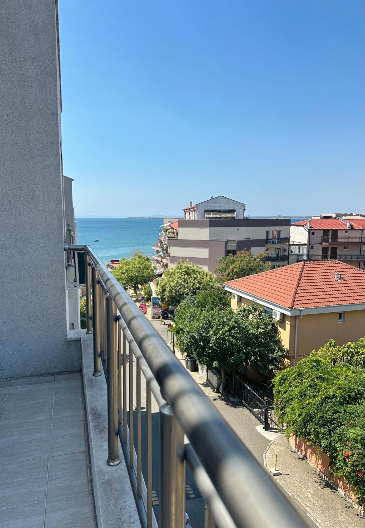 Black Sea Apartments Sveti Vlas Eksteriør bilde