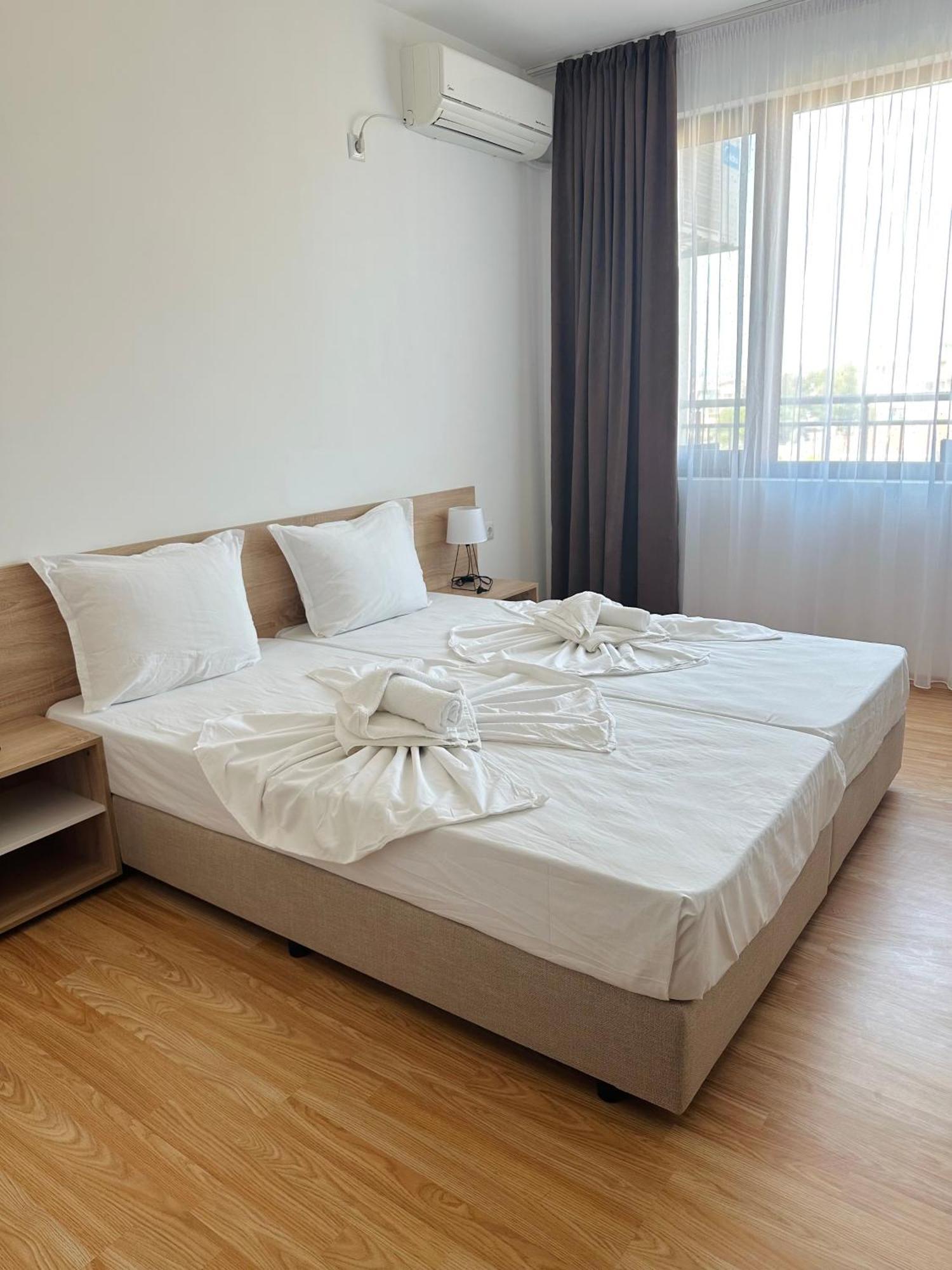 Black Sea Apartments Sveti Vlas Eksteriør bilde
