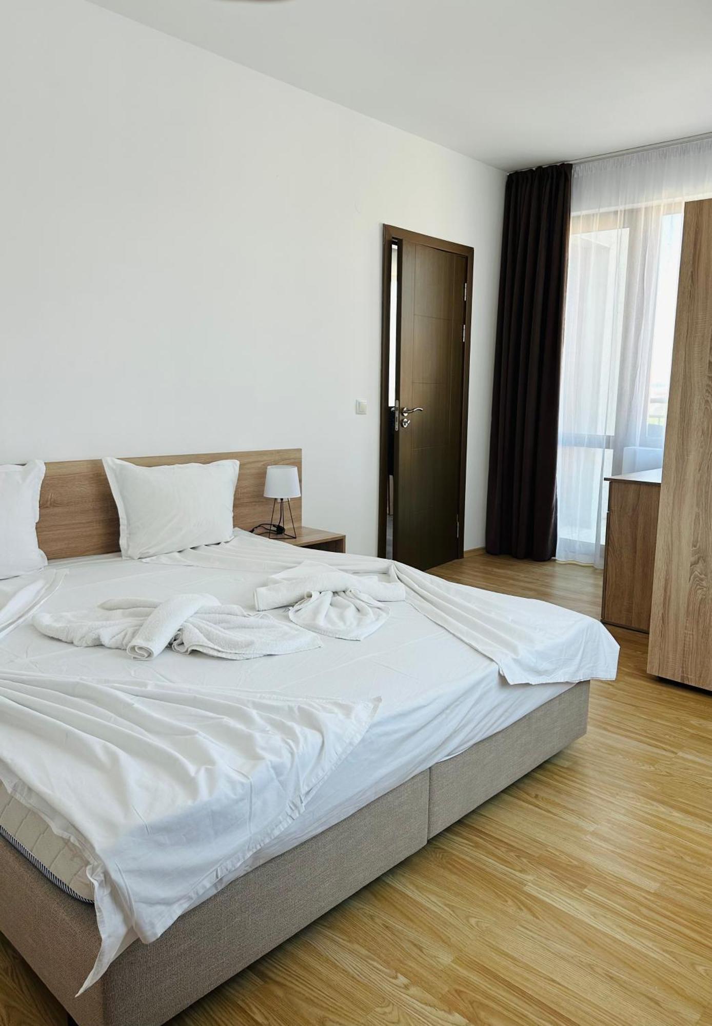 Black Sea Apartments Sveti Vlas Eksteriør bilde